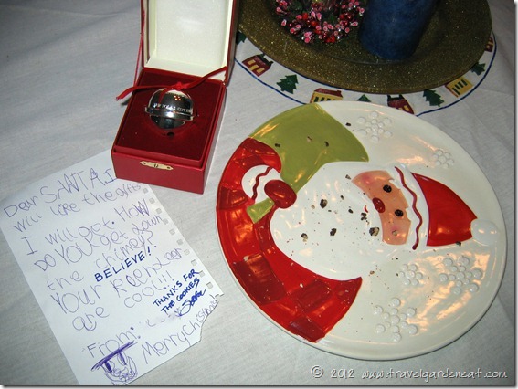 Dear Santa . . . I will like the gifts I will get . . . Dear Santa . . . I will like the gifts I will get . . .