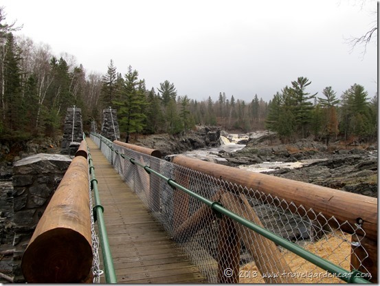 Jay Cooke State Park swinging bridge