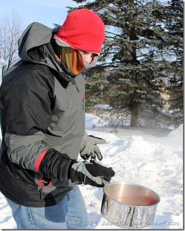 Sub-zero red boiling water toss